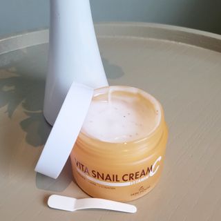 [THE SKIN HOUSE] Vita Snail Cream — 4점을 준 리뷰어가 2022년 11월 올린 사용 사진