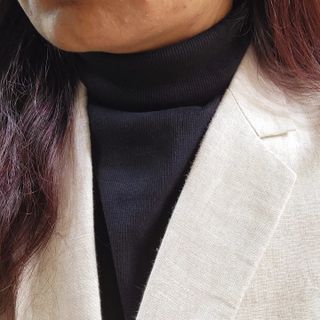 /[HOORISTYLE] 베이직 하프 탑 칼라 넥 디키 남여공용 모의 페이크 터틀넥 — 5점을 준 리뷰어가 2021년 11월 올린 사용 사진