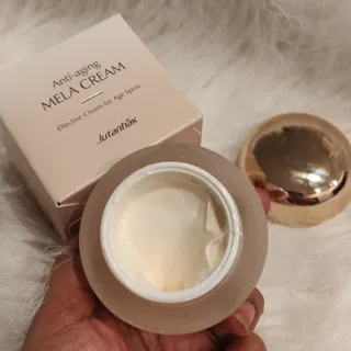 Jutanhak 안티에이징 멜라 크림 50ml / 1.69oz 잡티 &amp; 다크 스팟 케어 하이드레이팅 크림 — 5점을 준 리뷰어가 2023년 6월 올린 사용 사진