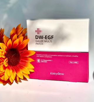 이지듀 DW-EGF 멀티 페이셜 시트 마스크 - 0.53 FL OZ 4EA — 5점을 준 리뷰어가 2021년 8월 올린 사용 사진