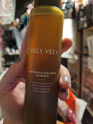 VELY VELY Artemisia Balance Essence — 5점을 준 리뷰어가 2021년 4월 올린 사용 사진
