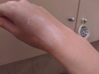 트리티스 US [TREATIS] UV Defence Sun Cream PA+++ / SPF50+ — 5점을 준 리뷰어가 2021년 3월 올린 사용 사진