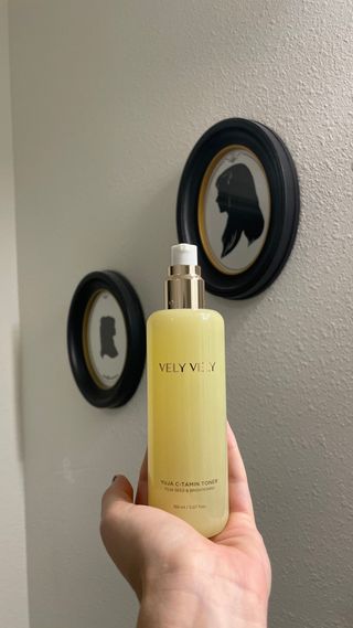 VELY VELY Yuja C-Tamin Toner — 2.5점을 준 리뷰어가 2021년 4월 올린 사용 사진