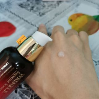 [The Skin House] Wrinkle Supreme Serum — 3.5점을 준 리뷰어가 2022년 12월 올린 사용 사진