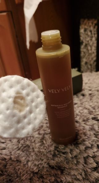 VELY VELY Artemisia Balance Essence — 3.5점을 준 리뷰어가 2021년 3월 올린 사용 사진