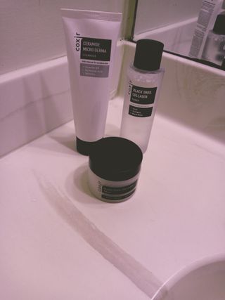 [Coxir] Black Snail Collagen Toner — 5점을 준 리뷰어가 2021년 12월 올린 사용 사진