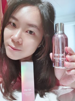 Re:NK 리엔케이 핑크 볼륨 래디언스 컬러크림 — 5점을 준 리뷰어가 2021년 11월 올린 사용 사진