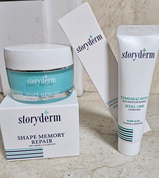 [스토리덤] 타임머신 하이알 1000 30ml + 쉐이프 메모리 리페어 크림 50ml — 3.5점을 준 리뷰어가 2023년 8월 올린 사용 사진