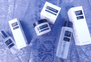 Black Snail Collagen Trio Set [Toner, Serum and Cream] — 5점을 준 리뷰어가 2021년 8월 올린 사용 사진