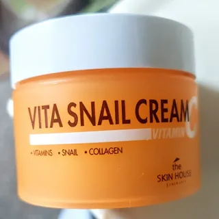 [THE SKIN HOUSE] Vita Snail Cream — 5점을 준 리뷰어가 2022년 4월 올린 사용 사진