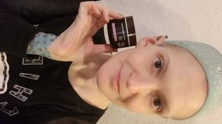 [Vegan] Pink Collagen Cream — 4.5점을 준 리뷰어가 2022년 1월 올린 사용 사진