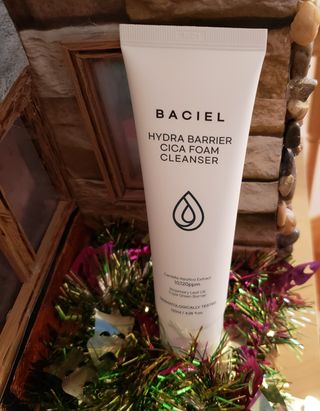 바시엘 BACIEL 바시엘 이드라 배리어 시카 폼 클렌저 120ml — 4점을 준 리뷰어가 2021년 9월 올린 사용 사진