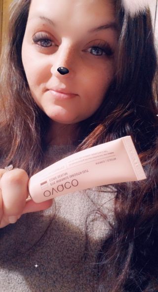 오바코 ovaco eye wrinkle smooth out serum — 5점을 준 리뷰어가 2022년 1월 올린 사용 사진