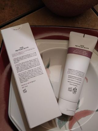 라비엘 RAVIEL 퍼플 쥬얼 클린 필 오프 팩, 마일드 블랙헤드 리무버, 4.1 fl oz(120ml) — 5점을 준 리뷰어가 2022년 9월 올린 사용 사진