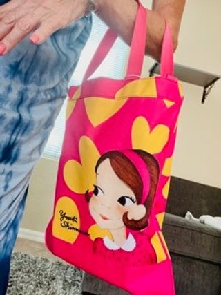 YOUKSHIMWON Wristlet Wallet for Women Smart Phone Strap Clutch — 5점을 준 리뷰어가 2021년 8월 올린 사용 사진