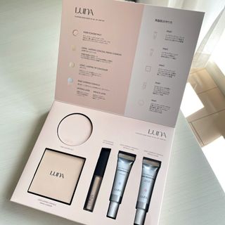 【AK BEAUTY 공식】 도자기 피부 만들기 올인원 베이스 세트 — 5점을 준 리뷰어가 2022년 10월 올린 사용 사진