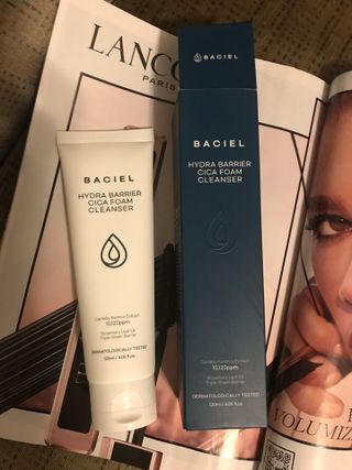 바시엘 BACIEL 바시엘 이드라 배리어 시카 폼 클렌저 120ml — 5점을 준 리뷰어가 2021년 10월 올린 사용 사진