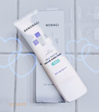 바노바기 코스메틱 바노바기 밀크씨슬 리페어 시카 선스크린 플러스 50ml — 5점을 준 리뷰어가 2023년 10월 올린 사용 사진
