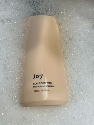 107 SCAP PURIFYING Microbiome Shampoo 500ml 16.9 fl oz — 5점을 준 리뷰어가 2023년 6월 올린 사용 사진