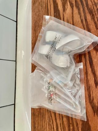 Aquapick AQ-350 물 Flosser 전기 치과 수조 치아 용 전문 구강 세정기 — 5점을 준 리뷰어가 2022년 4월 올린 사용 사진