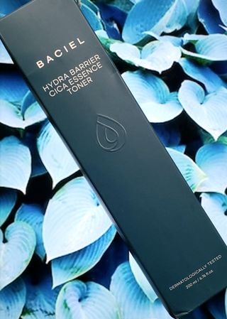 바시엘 BACIEL 바시엘 하이드라 베리어 시카 에센스 토너 — 5점을 준 리뷰어가 2021년 10월 올린 사용 사진