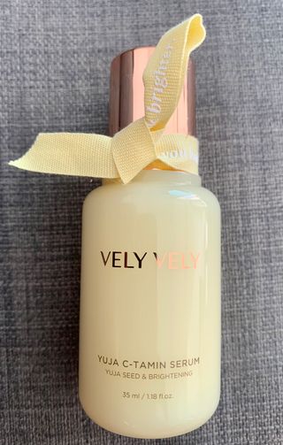 VELY VELY Yuja C-Tamin Serum — 5점을 준 리뷰어가 2021년 4월 올린 사용 사진
