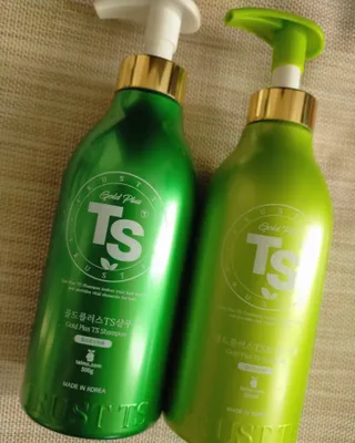 ゴールドプラスセット(シャンプー500g x 1ea/トリートメント500ml X 1ea) — 4점을 준 리뷰어가 2023년 3월 올린 사용 사진