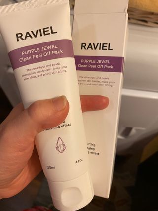 라비엘 RAVIEL 퍼플 쥬얼 클린 필 오프 팩, 마일드 블랙헤드 리무버, 4.1 fl oz(120ml) — 5점을 준 리뷰어가 2022년 9월 올린 사용 사진
