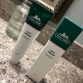 시카 클리어 스팟 패치(10mm 18ea &amp; 12mm 30ea) &amp; 데일리 수딩 마스크 &amp; CICA 크림100ml — 4점을 준 리뷰어가 2023년 6월 올린 사용 사진