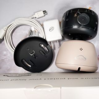 온습도 모니터와 스마트 리모컨이 탑재된 EGLOO cam S4 1080P Wi-Fi 스마트 카메라 — 5점을 준 리뷰어가 2021년 9월 올린 사용 사진