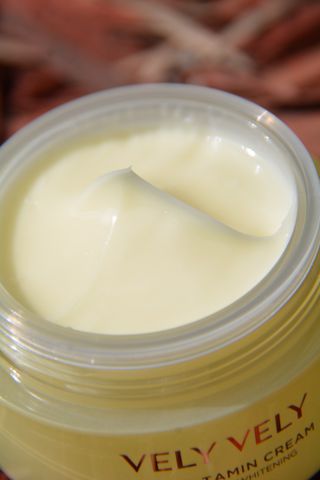 VELY VELY Yuja C-tamin Cream — 5점을 준 리뷰어가 2021년 4월 올린 사용 사진