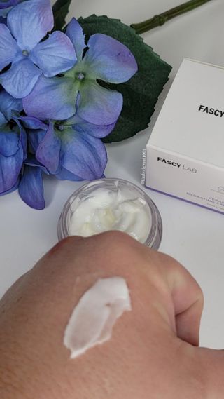파시랩 USA_[FASCY LAB] 세라마이드 하이드레이팅 크림 — 4.5점을 준 리뷰어가 2021년 9월 올린 사용 사진