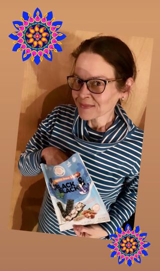 UNCLE NICK 한국 슈퍼 스낵 블랙 &amp; 블랙 김 스낵 — 5점을 준 리뷰어가 2021년 11월 올린 사용 사진