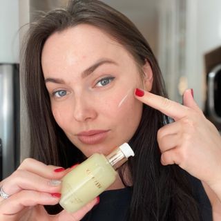 VELY VELY Yuja C-Tamin Serum — 2점을 준 리뷰어가 2021년 5월 올린 사용 사진