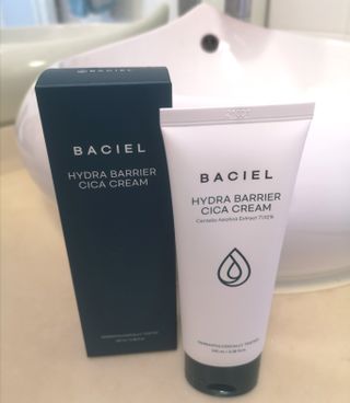 바시엘 BACIEL 바시엘 하이드라 베리어 시카 크림 — 5점을 준 리뷰어가 2021년 8월 올린 사용 사진