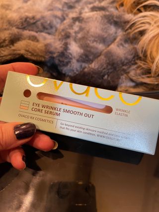 오바코 ovaco eye wrinkle smooth out serum — 5점을 준 리뷰어가 2022년 1월 올린 사용 사진