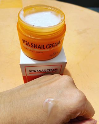 [THE SKIN HOUSE] Vita Snail Cream — 5점을 준 리뷰어가 2022년 11월 올린 사용 사진