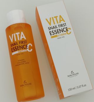 [THE SKIN HOUSE] Vita Snail First Essence — 5점을 준 리뷰어가 2022년 3월 올린 사용 사진