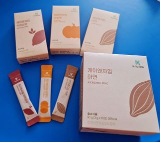 [쿠누트라] K・ENZYME 아연 카카오/3gx30 파우더 스틱 — 3점을 준 리뷰어가 2022년 7월 올린 사용 사진