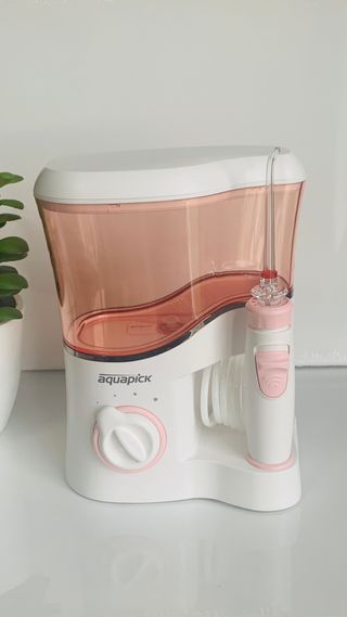 Aquapick AQ-350 물 Flosser 전기 치과 수조 치아 용 전문 구강 세정기 — 4점을 준 리뷰어가 2022년 4월 올린 사용 사진