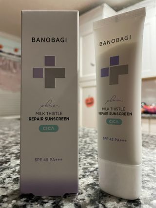 바노바기 코스메틱 바노바기 밀크씨슬 리페어 시카 선스크린 플러스 50ml — 5점을 준 리뷰어가 2023년 10월 올린 사용 사진