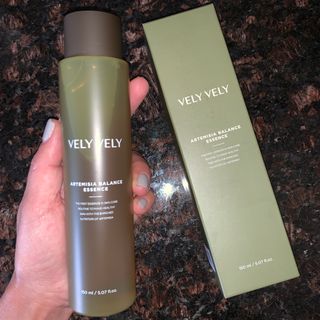 VELY VELY Artemisia Balance Essence — 4점을 준 리뷰어가 2021년 4월 올린 사용 사진
