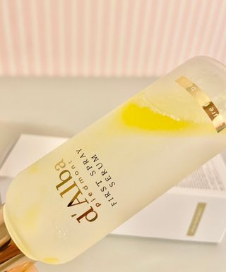 화이트 트러플 퍼스트 스프레이 세럼 — 5점을 준 리뷰어가 2022년 1월 올린 사용 사진