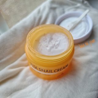[THE SKIN HOUSE] Vita Snail Cream — 5점을 준 리뷰어가 2022년 2월 올린 사용 사진