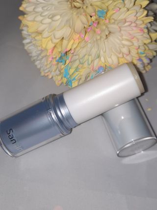 산심 명연수 멀티 스틱 밤 0.38oz 수분 스틱 집중 주름 케어 — 5점을 준 리뷰어가 2023년 4월 올린 사용 사진