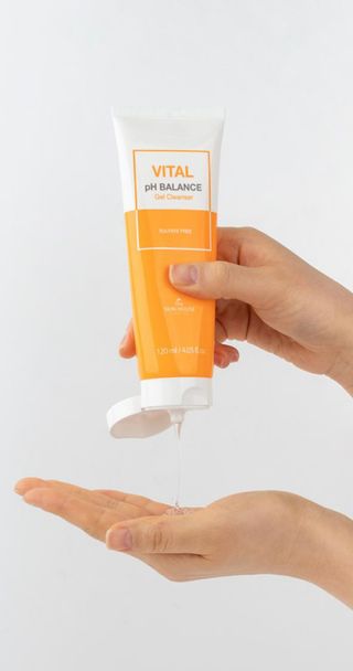 [THE SKIN HOUSE] Vital pH Balance Gel Cleanser — 5점을 준 리뷰어가 2022년 2월 올린 사용 사진