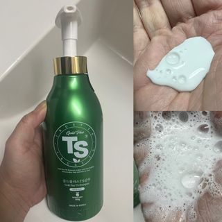ゴールドプラスセット(シャンプー500g x 1ea/トリートメント500ml X 1ea) — 4점을 준 리뷰어가 2023년 3월 올린 사용 사진