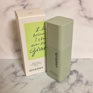 지베르니 밀착 커버 파운데이션 30ml + 밀착 커버 쿠션 본 제품 — 4점을 준 리뷰어가 2023년 9월 올린 사용 사진