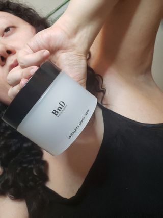 비엔디 2나우[ENG]BnD Body Whitening Underarm Cream — 5점을 준 리뷰어가 2025년 1월 올린 사용 사진