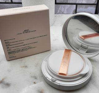 TONEfitSUN 쿠션 12g 비건 톤업 선쿠션 한국산 SPF 50+/ PA++++ — 4.5점을 준 리뷰어가 2023년 2월 올린 사용 사진